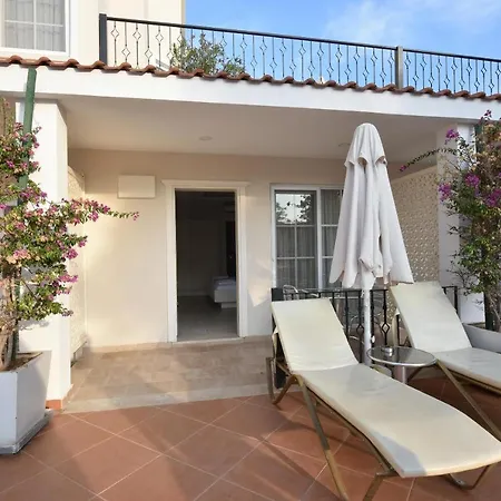 Sea Breeze And Hotel 4*