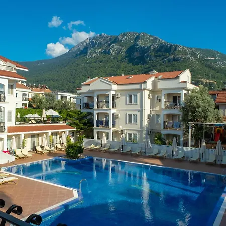 Hotel Sea Breeze And